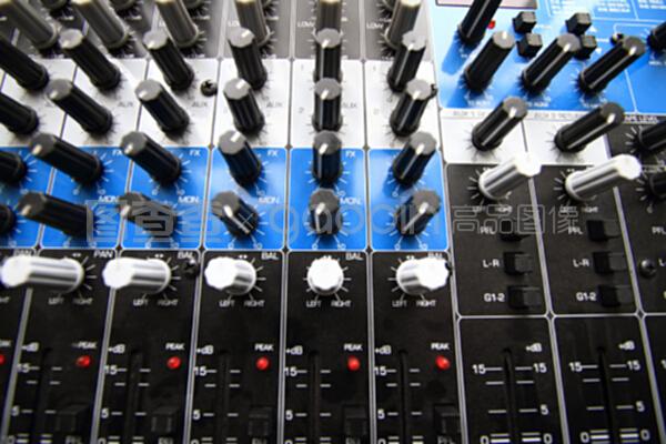 錄音攪拌器的奇妙冒險(xiǎn) 動(dòng)畫(huà)片中的創(chuàng)意新星